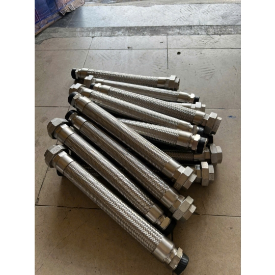 KHỚP NỐI INOX 304 1 ĐẦU RẮC CO 1 ĐẦU REN NGOÀI