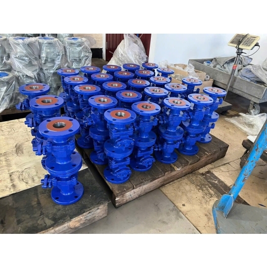 VAN BI THÉP WCB MẶT BÍCH PN16 KHÍ NÉN 