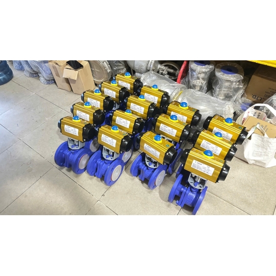 VAN BI THÉP WCB MẶT BÍCH PN16 KHÍ NÉN 