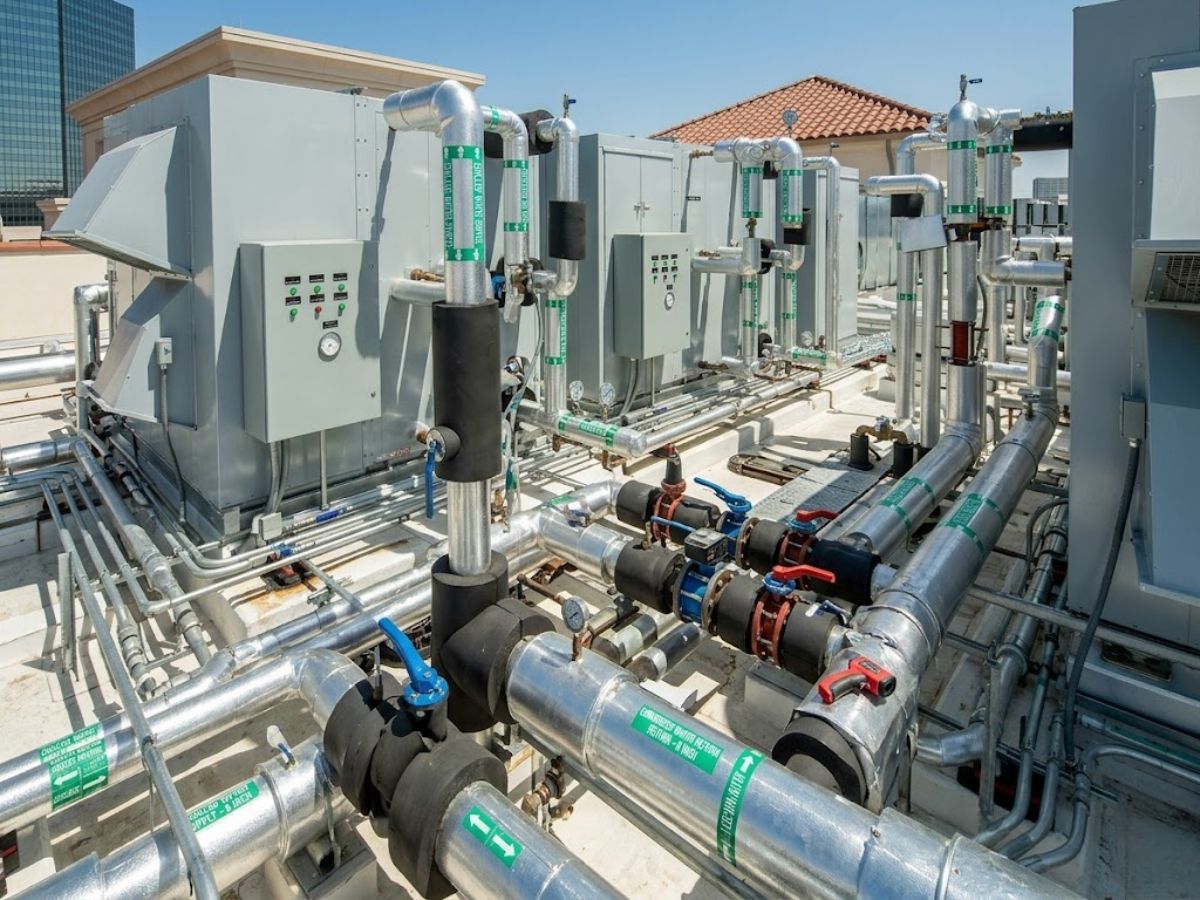 Van Trong Hệ Thống HVAC / Chiller