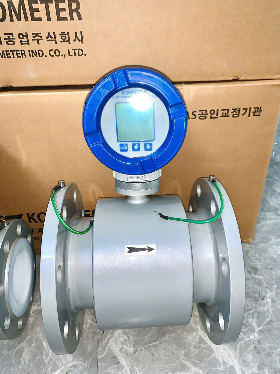 CẢM BIẾN LƯU LƯỢNG ĐIỆN TỬ KOMETER KTM-800