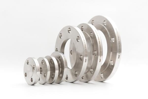 MẶT BÍCH RỖNG THÉP PN10-PN16