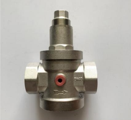 Van Giảm Áp Nước Nối Ren 25KG Đài Loan